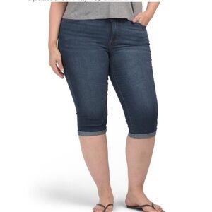 d. jeans Denim Rolled Capri Jeans 22W NWT